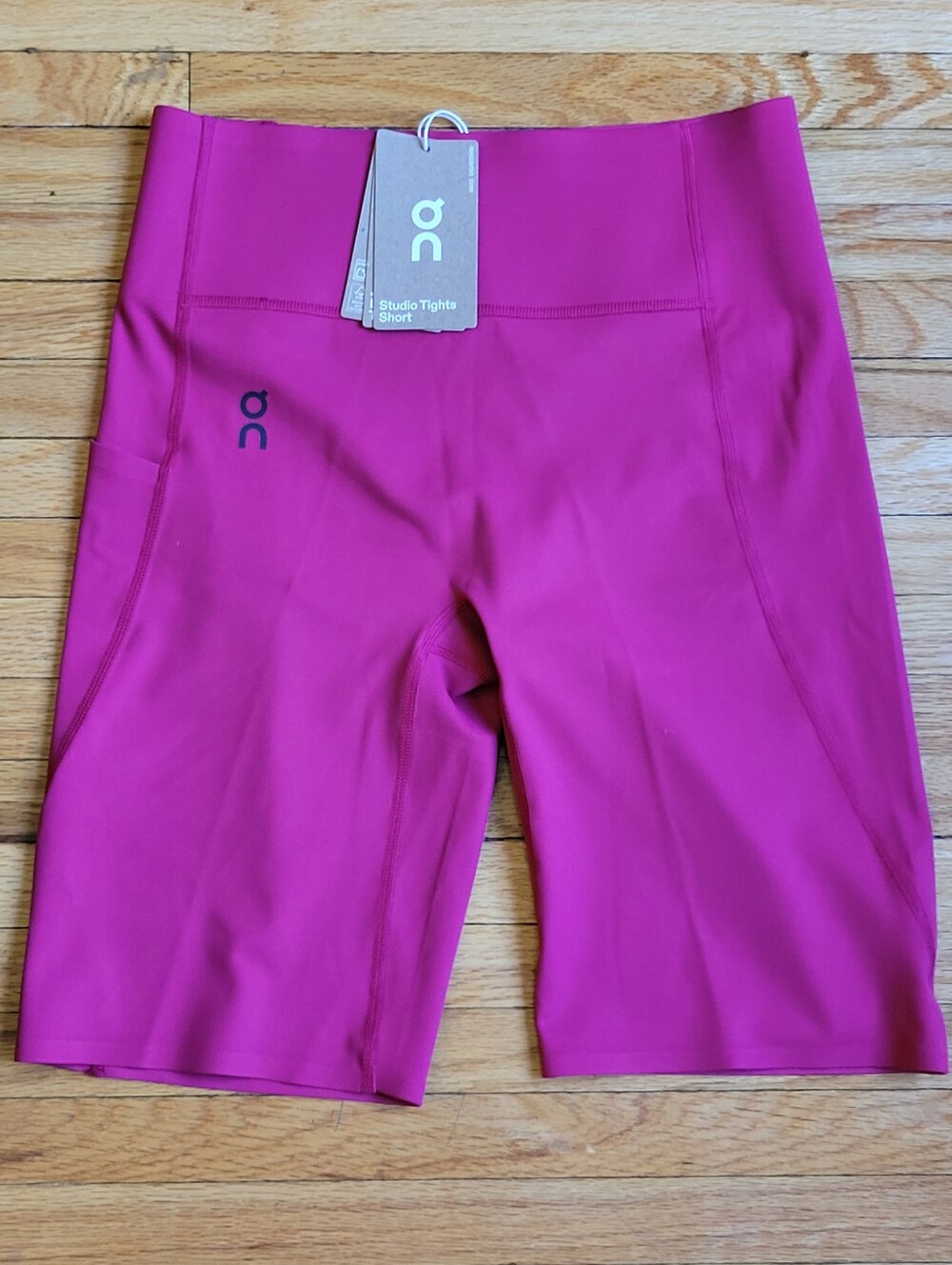 On Running Studio Tights Short Pink Small For Running Yoga Workouts